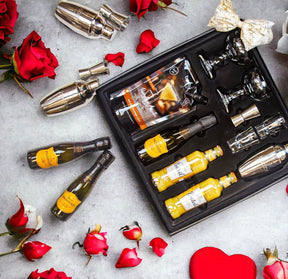 Boozy Pornstar Martini Cocktail Kit With Shaker & Glasses In Gift Box - Boozy